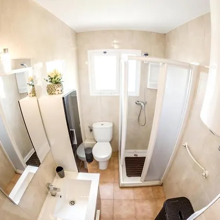 Appartement With One Bedroom In With Wonderful Sea View Terrace And Wifi 200 M From The Beach Salou