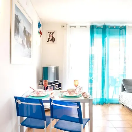 Appartement With One Bedroom In With Wonderful Sea View Terrace And Wifi 200 M From The Beach *
